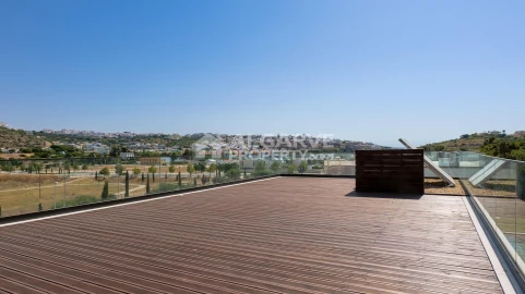 Moradia T4 para Venda em Albufeira e Olhos de Água
