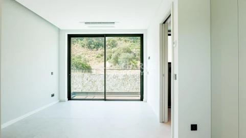 Moradia T4 para Venda em Albufeira e Olhos de Água