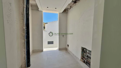 Moradia T4 para Venda em Quarteira