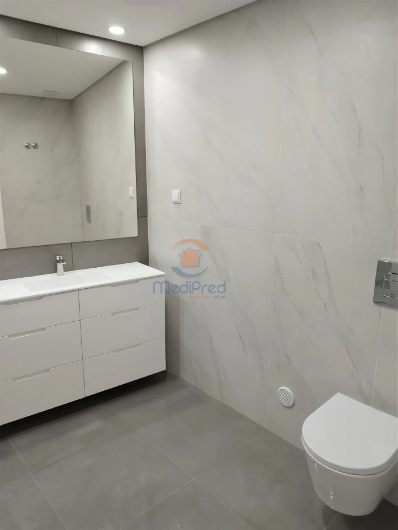 Apartamento T3 para Venda em Odivelas Foto 12