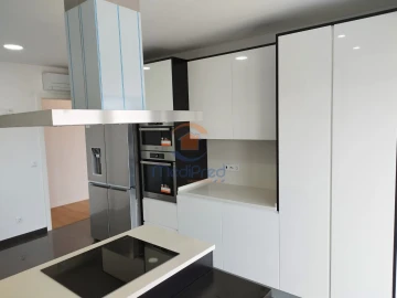 Apartamento T3 para Venda em Odivelas