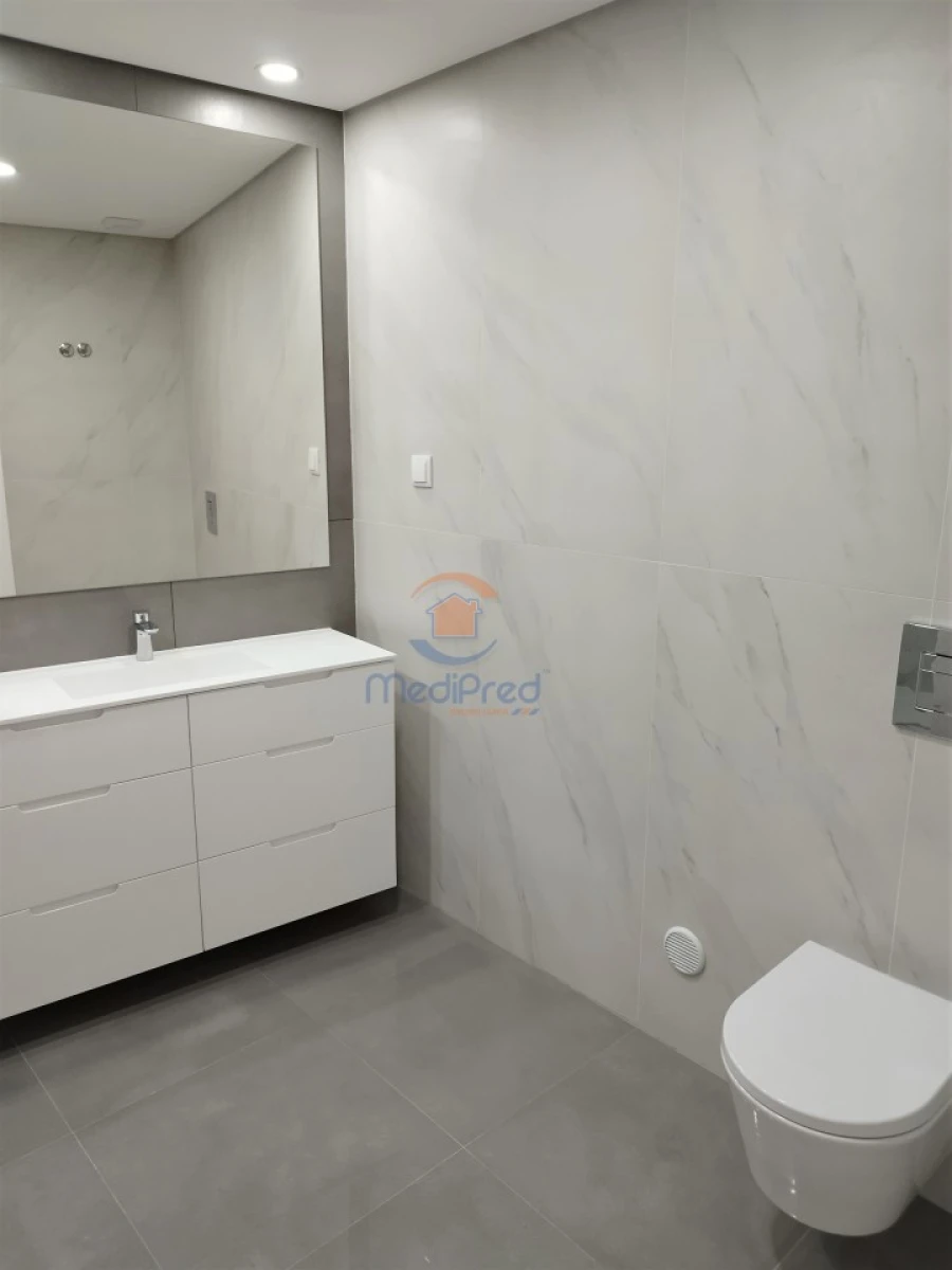 Apartamento T3 para Venda em Odivelas Foto 12
