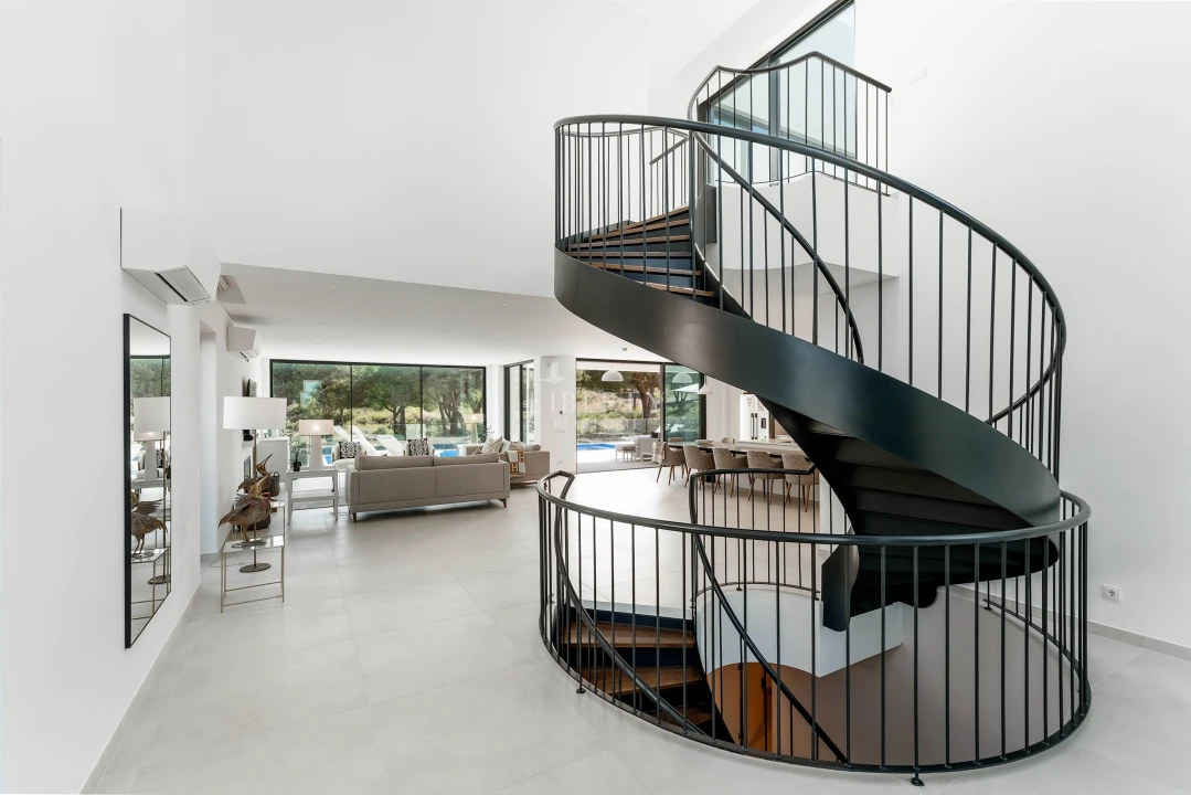 Moradia T5 para Venda em Almancil Planta 5