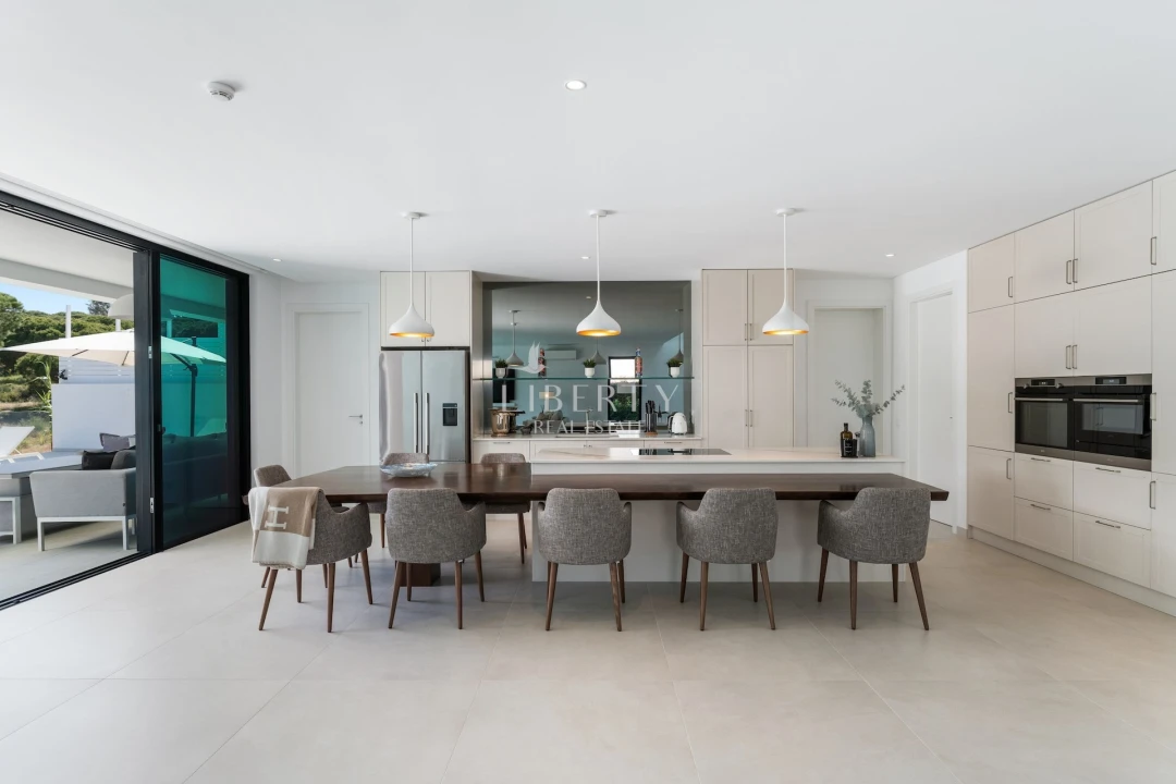 Moradia T5 para Venda em Almancil Planta 10