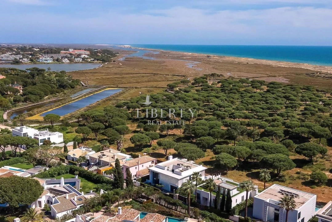 Moradia T5 para Venda em Almancil Planta 36