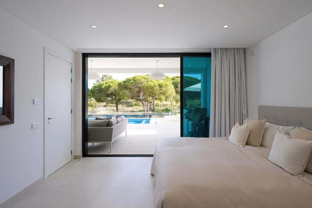 Moradia T5 para Venda em Almancil Planta 24