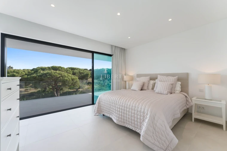 Moradia T5 para Venda em Almancil Planta 21