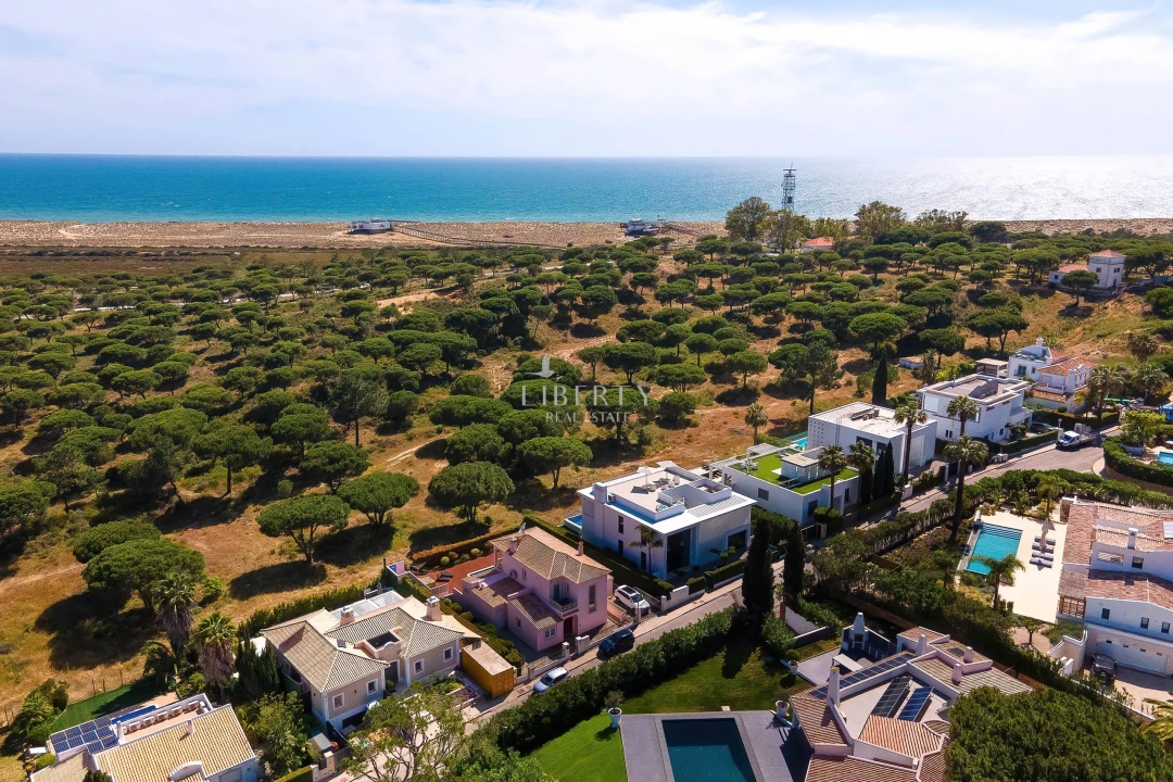 Moradia T5 para Venda em Almancil Planta 2