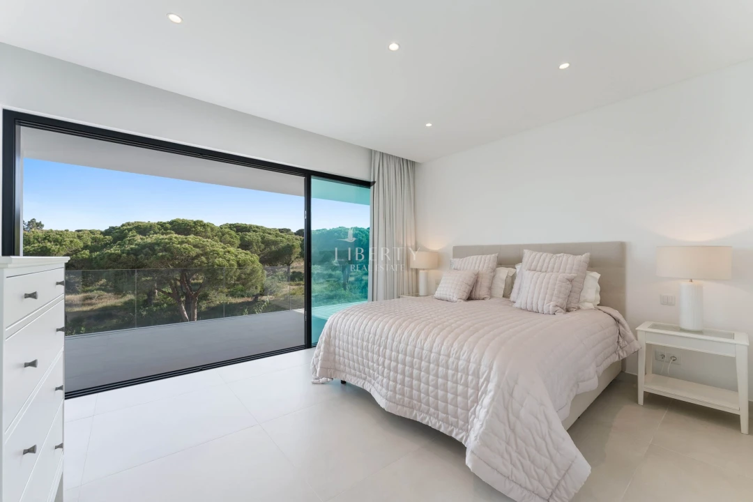 Moradia T5 para Venda em Almancil Planta 21