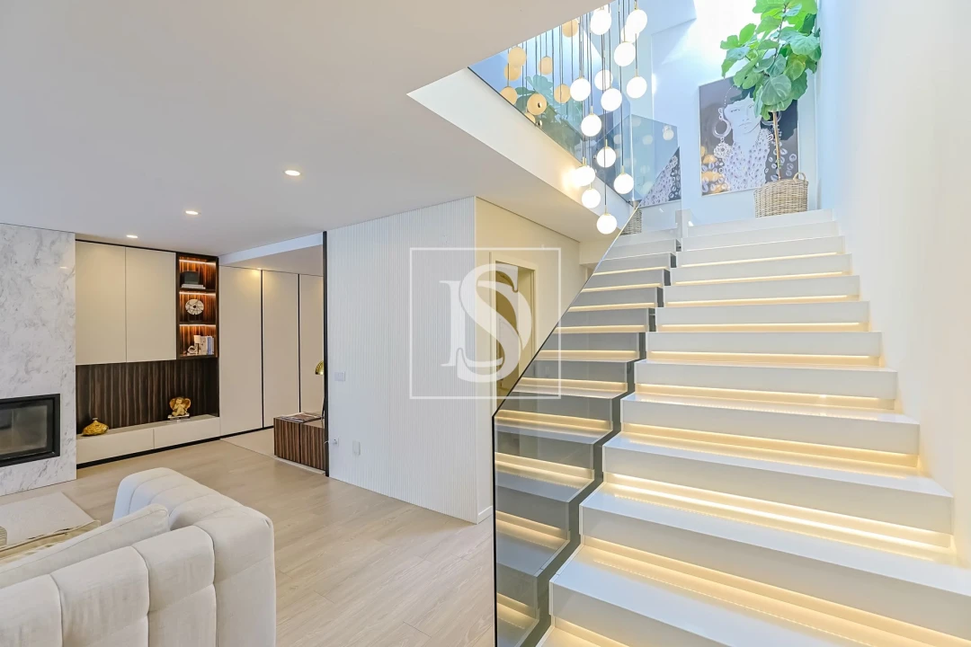 Moradia T4 para Venda em Abade de Neiva Foto 5