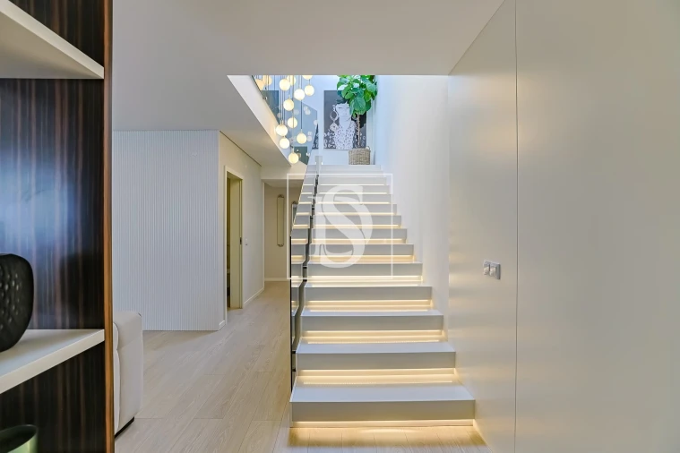 Moradia T4 para Venda em Abade de Neiva Foto 18