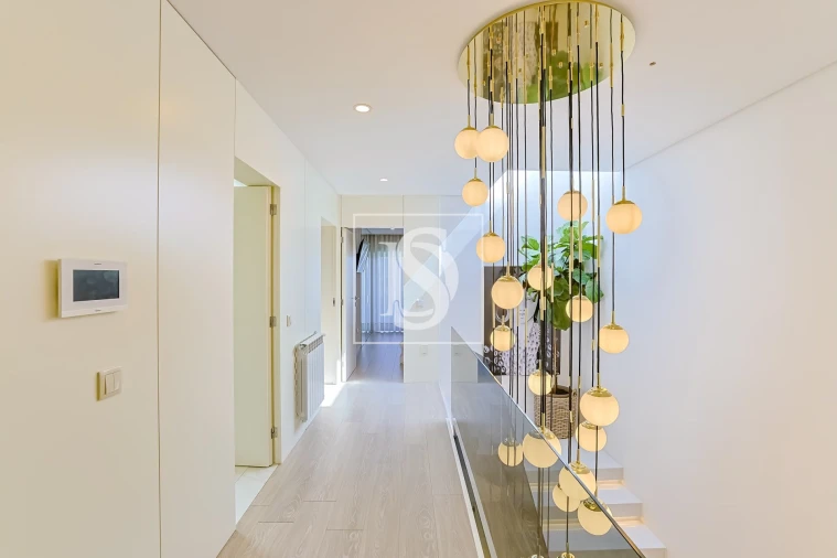 Moradia T4 para Venda em Abade de Neiva Foto 19