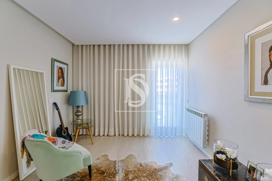 Moradia T4 para Venda em Abade de Neiva Foto 27