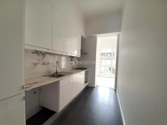 Apartamento T2 para Venda em Penha de França Foto 2