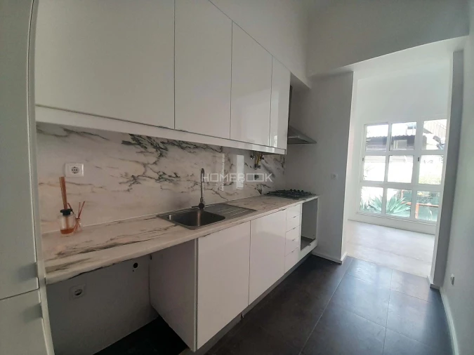 Apartamento T2 para Venda em Penha de França Foto 9