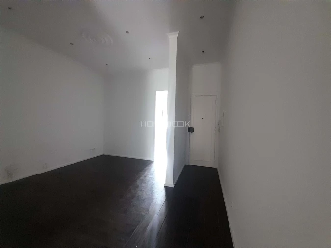 Apartamento T2 para Venda em Penha de França Foto 11