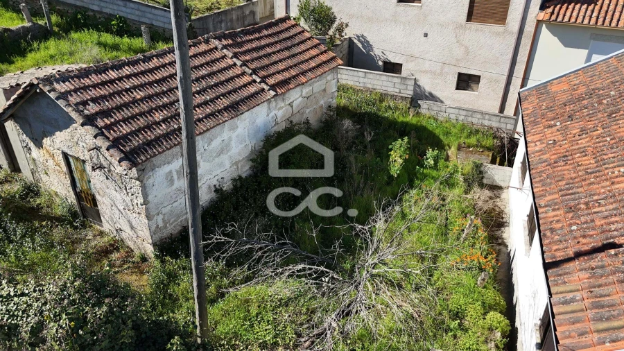 Moradia T1 para Venda em Sapiãos Foto 11