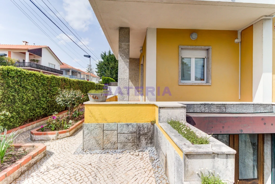 Moradia T5 para Venda em Algés, Linda-A-Velha e Cruz Quebrada-Dafundo Foto 39