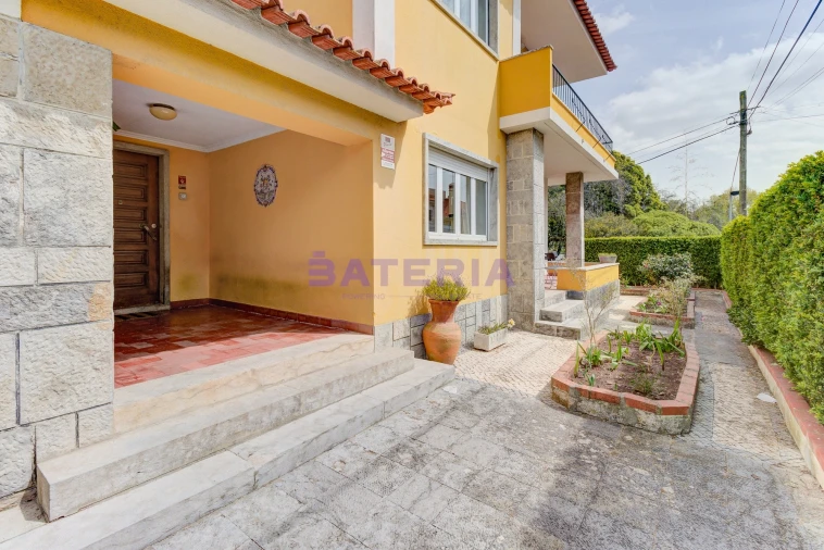 Moradia T5 para Venda em Algés, Linda-A-Velha e Cruz Quebrada-Dafundo Foto 36