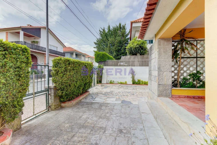 Moradia T5 para Venda em Algés, Linda-A-Velha e Cruz Quebrada-Dafundo Foto 51