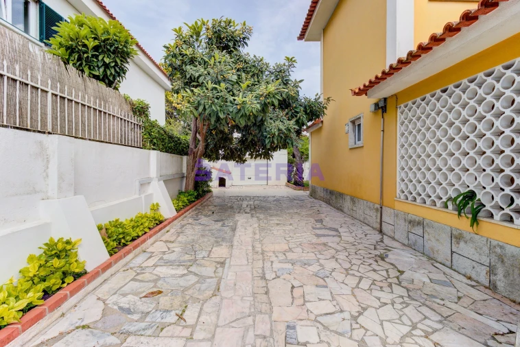 Moradia T5 para Venda em Algés, Linda-A-Velha e Cruz Quebrada-Dafundo Foto 50