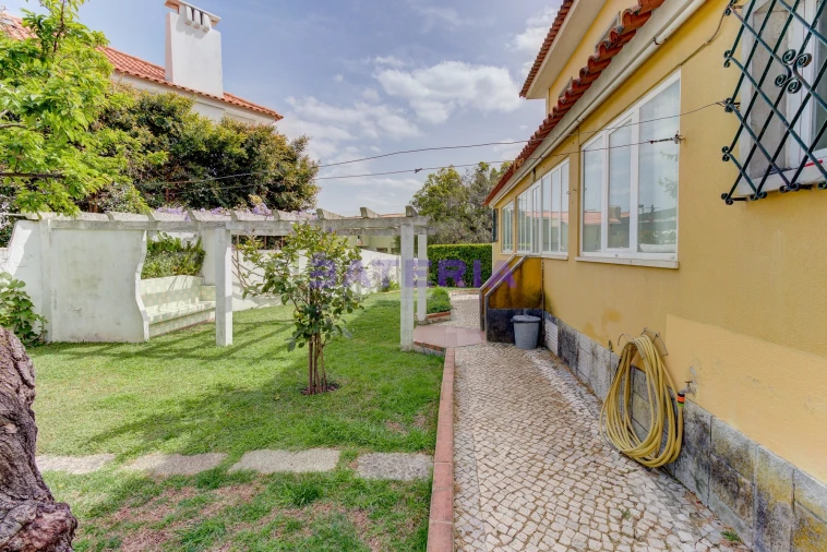 Moradia T5 para Venda em Algés, Linda-A-Velha e Cruz Quebrada-Dafundo Foto 47