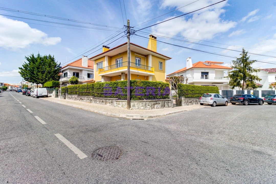 Moradia T5 para Venda em Algés, Linda-A-Velha e Cruz Quebrada-Dafundo Foto 55