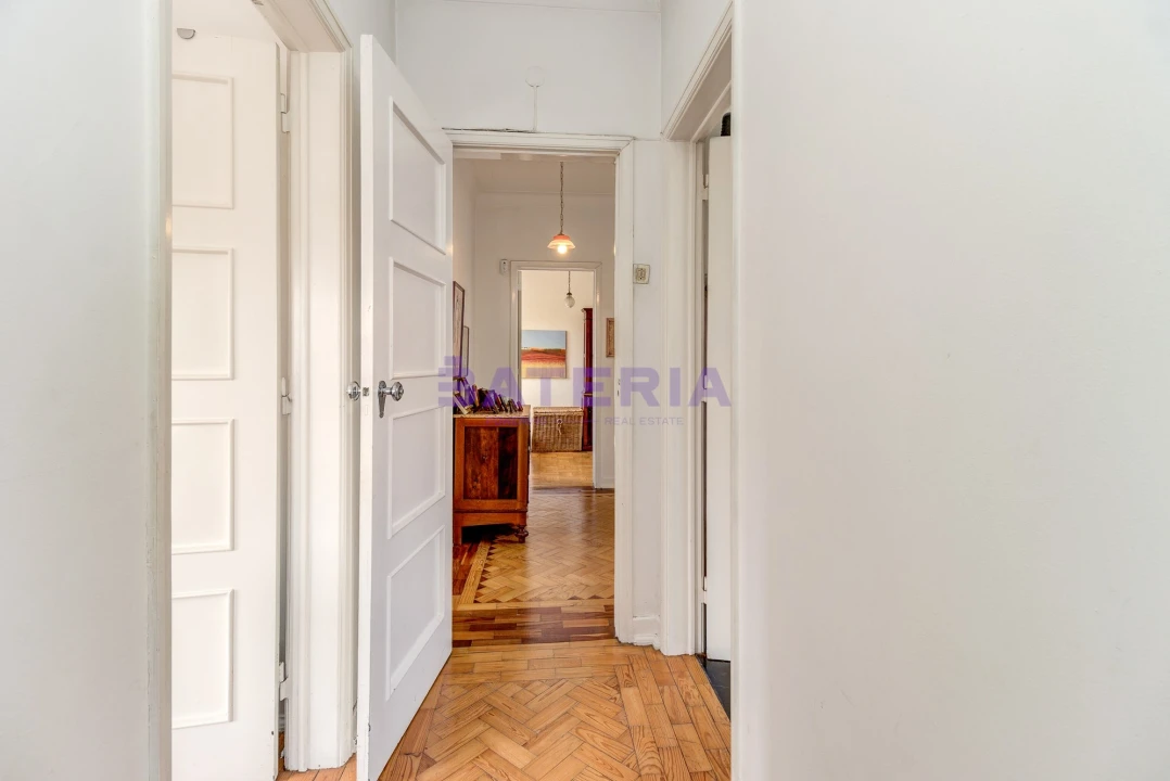 Moradia T5 para Venda em Algés, Linda-A-Velha e Cruz Quebrada-Dafundo Foto 18