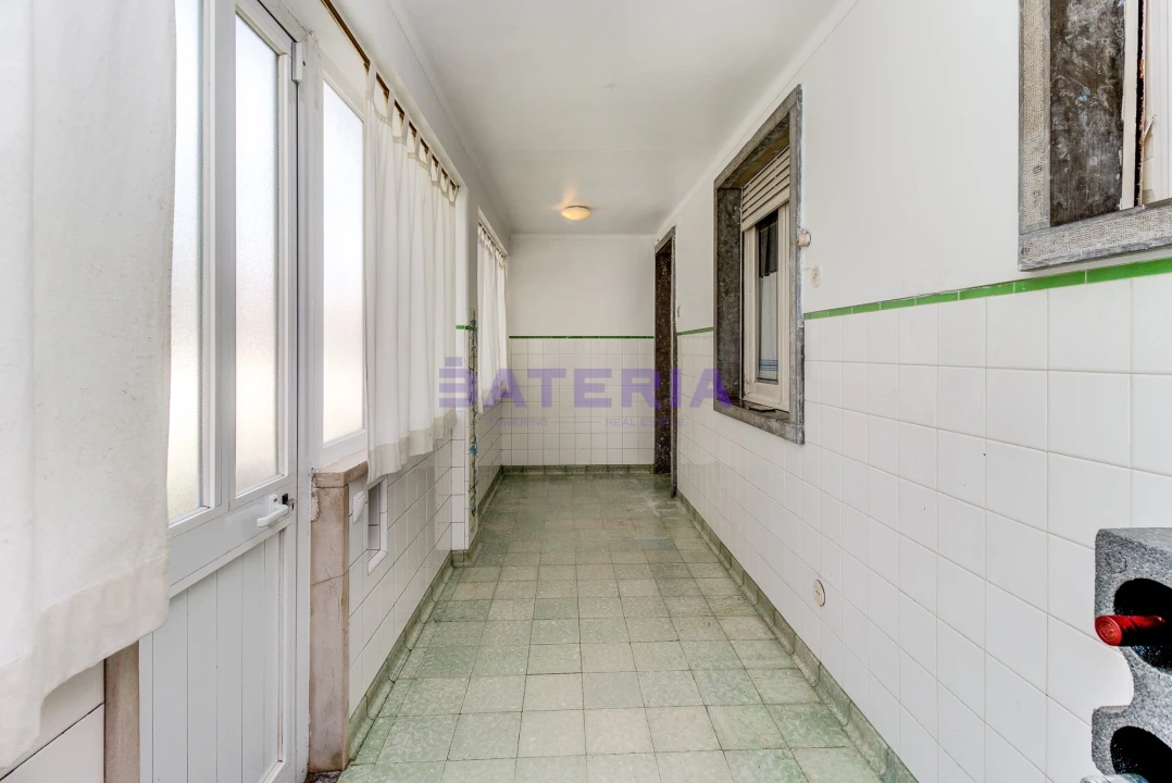 Moradia T5 para Venda em Algés, Linda-A-Velha e Cruz Quebrada-Dafundo Foto 11