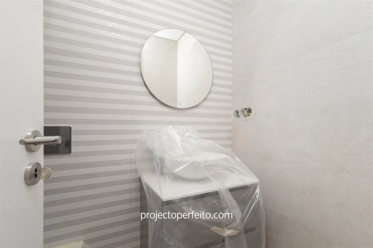 Moradia T4 para Venda em Madalena Foto 16