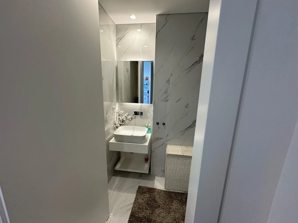 Apartamento T2 para Venda em Olhão Foto 25