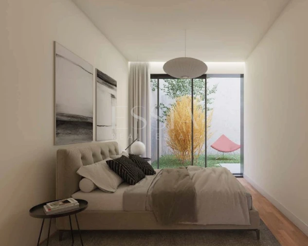 Apartamento T2 para Venda em Campanhã Foto 5