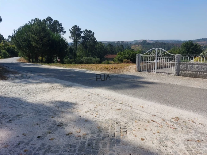 Terreno para Venda em Germil Foto 3