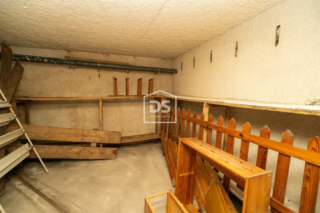 Loja para Arrendamento em Marinha Grande Foto 15