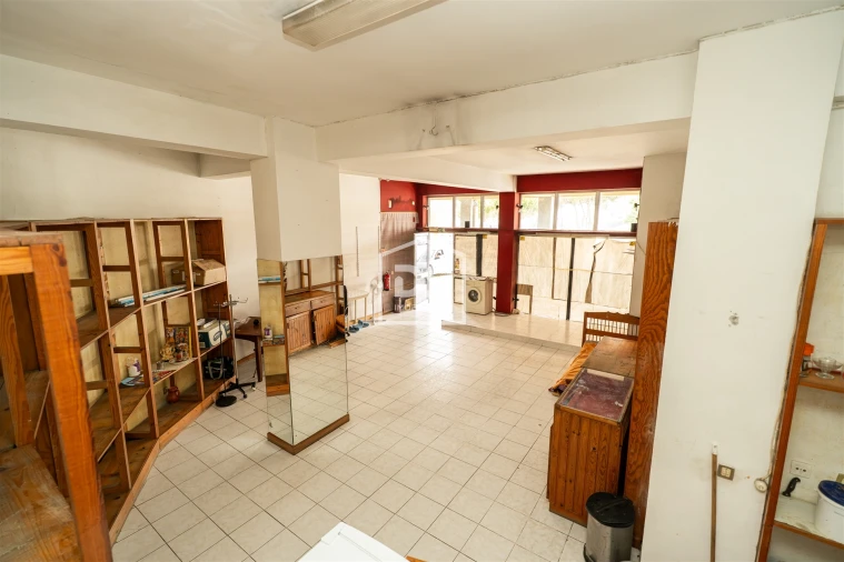 Loja para Arrendamento em Marinha Grande Foto 11