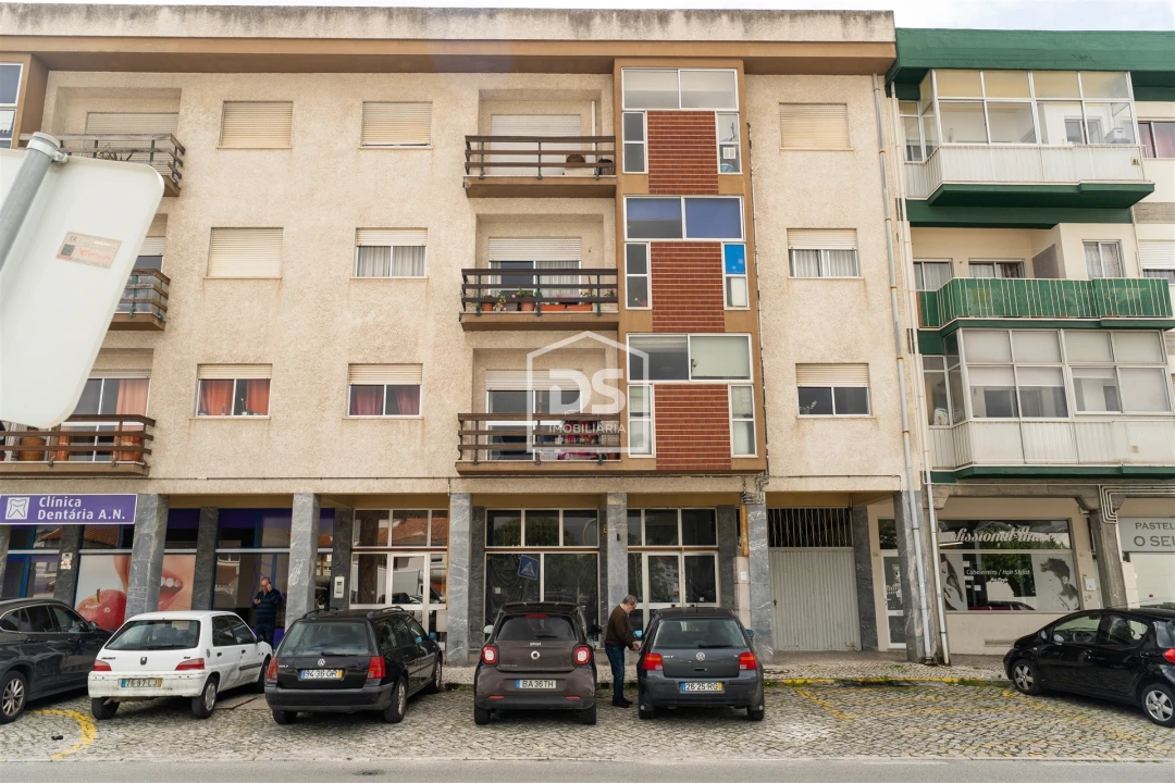 Loja para Arrendamento em Marinha Grande Foto 19