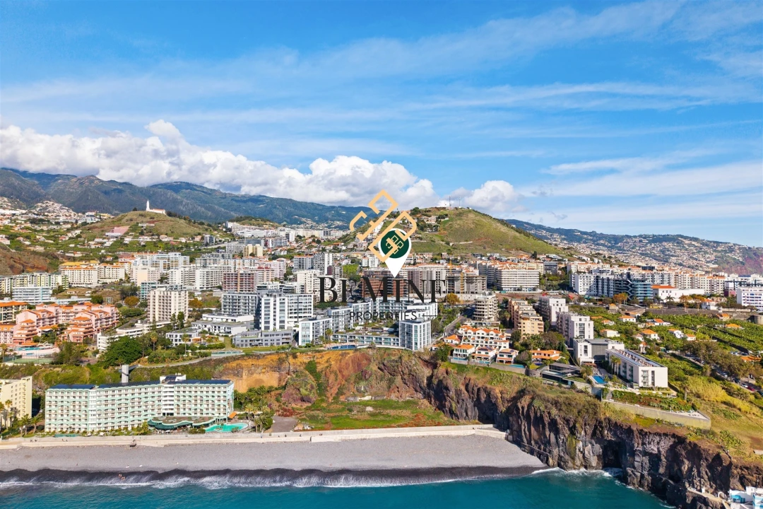 Apartamento T2 para Venda em São Martinho Foto 53