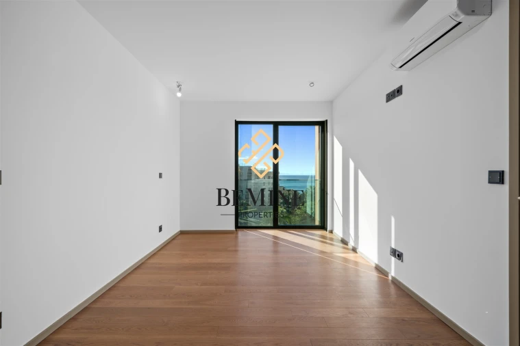 Apartamento T2 para Venda em São Martinho Foto 15