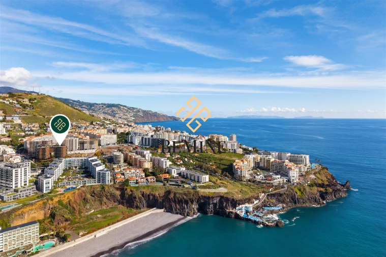 Apartamento T2 para Venda em São Martinho Foto 55