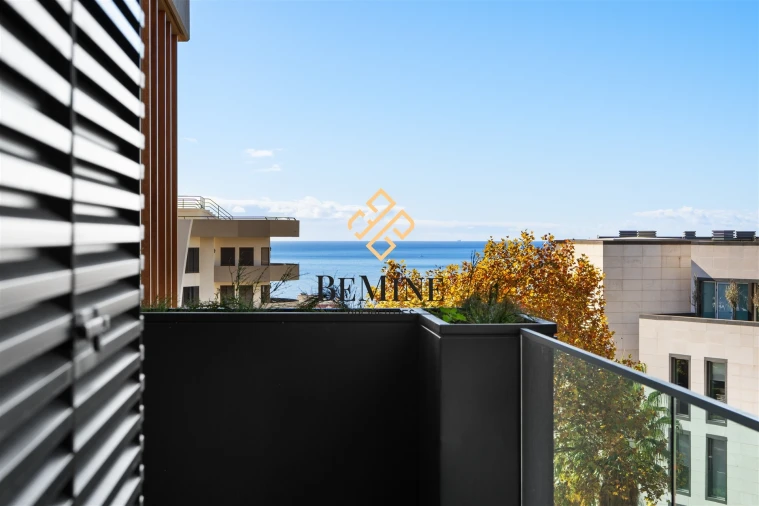 Apartamento T2 para Venda em São Martinho Foto 32