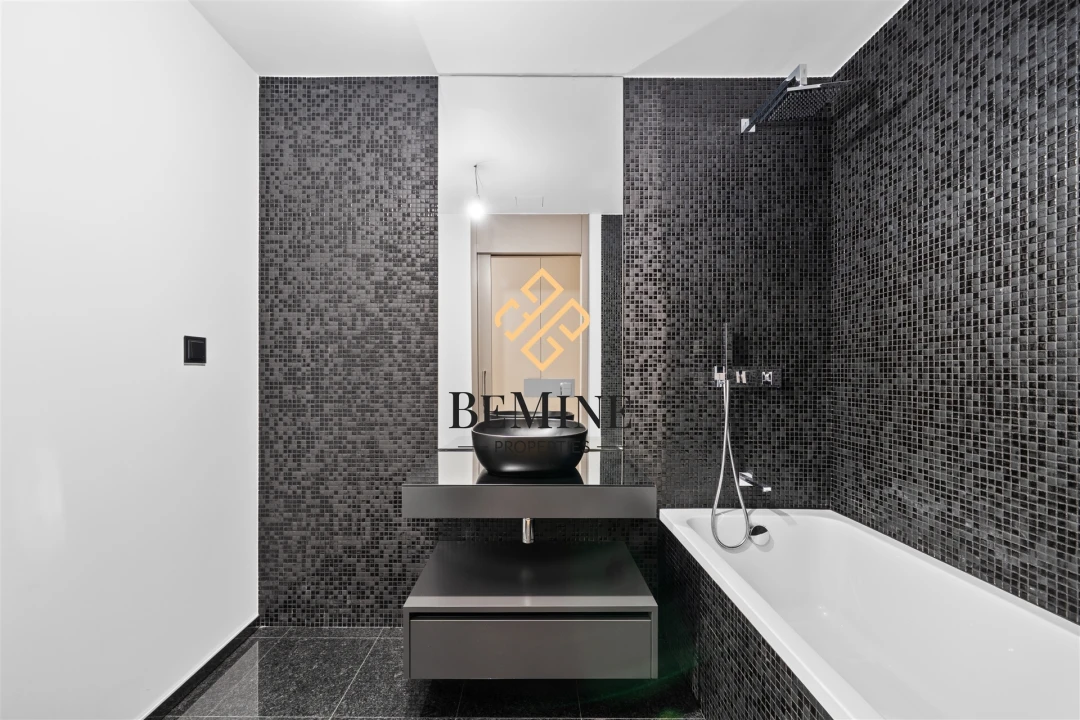 Apartamento T2 para Venda em São Martinho Foto 12