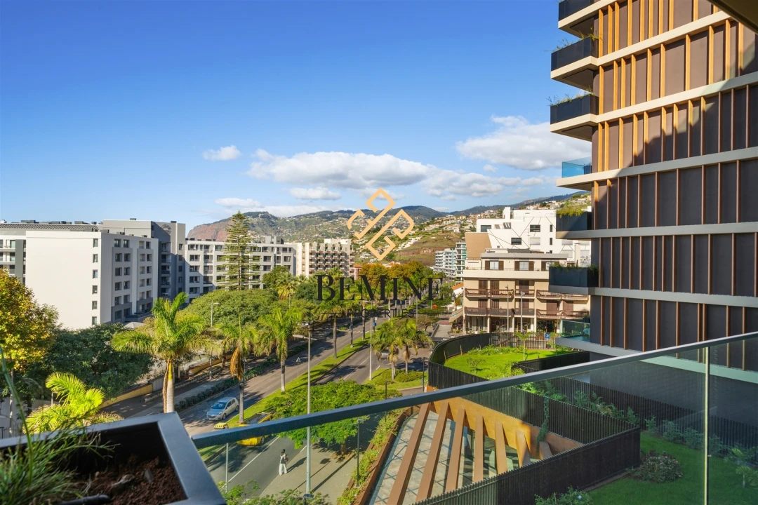 Apartamento T2 para Venda em São Martinho Foto 30