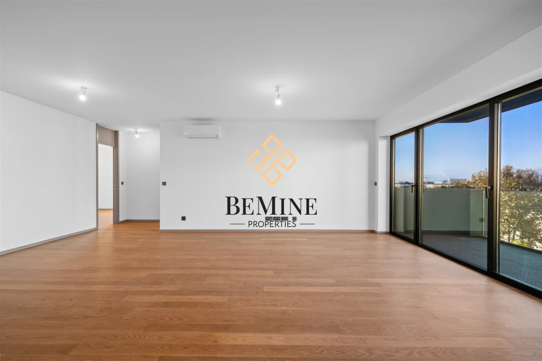 Apartamento T2 para Venda em São Martinho Foto 7