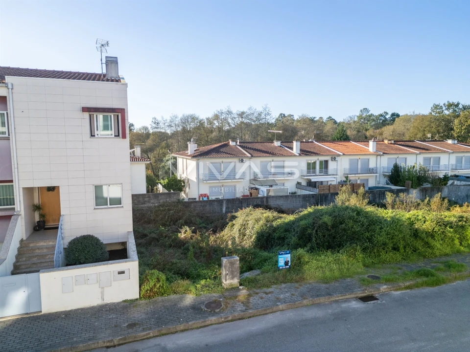 Terreno para Venda em Soutelo Foto 16