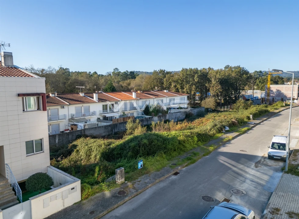 Terreno para Venda em Soutelo Foto 10