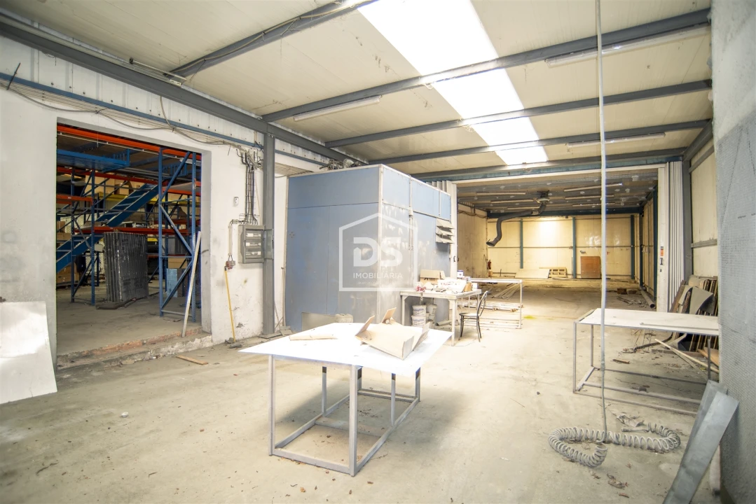 Armazém para Venda em Penafiel Foto 25