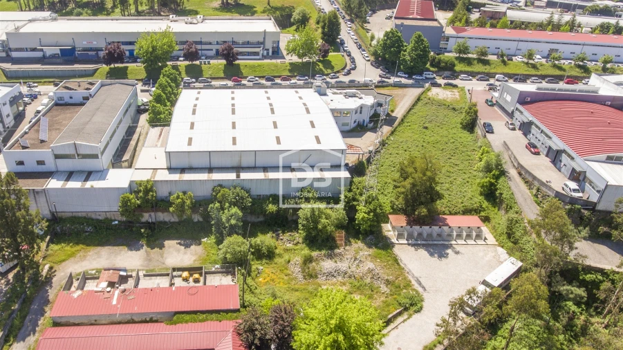 Armazém para Venda em Penafiel Foto 4