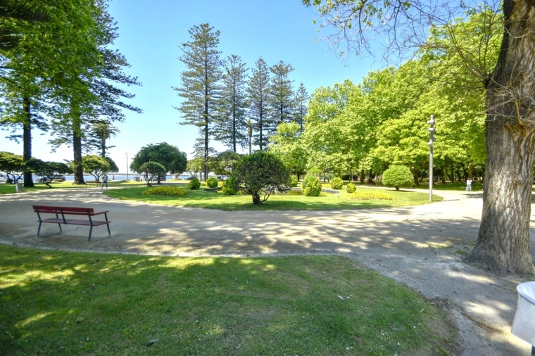 Terreno para Venda em Lordelo do Ouro e Massarelos Foto 24