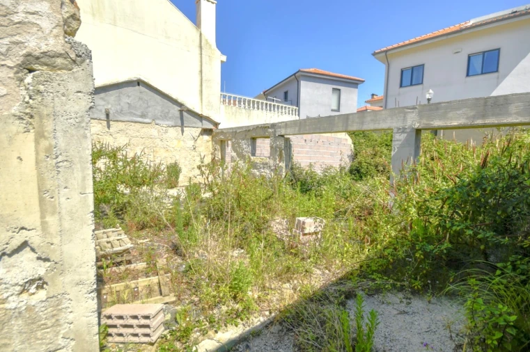 Terreno para Venda em Lordelo do Ouro e Massarelos Foto 4