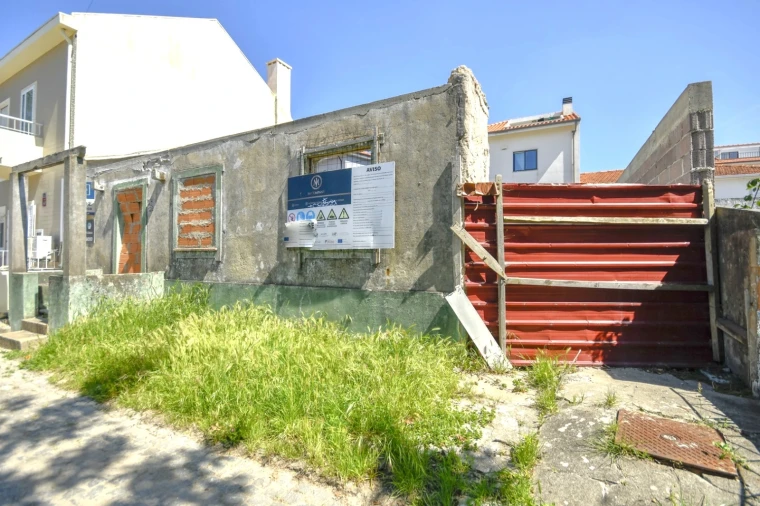 Terreno para Venda em Lordelo do Ouro e Massarelos Foto 10